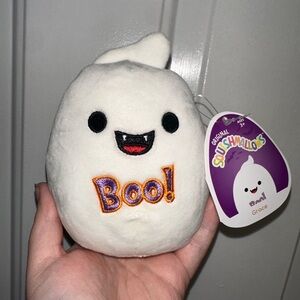 NWT grace the ghost 5” squishmallow!